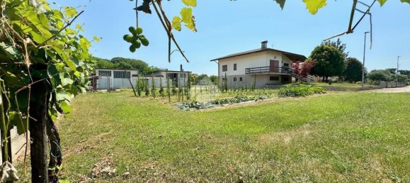 5غرفة منزل في Udine, Italy رقم 262409 48