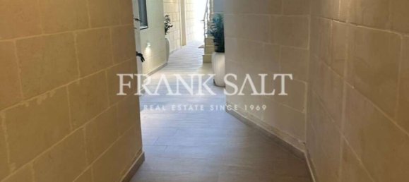 3 bedrooms Apartment in Ghasri, Malta No. 6155 33