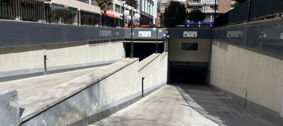 Garaje en Madrid, Spain 120 m² No. 95440 3