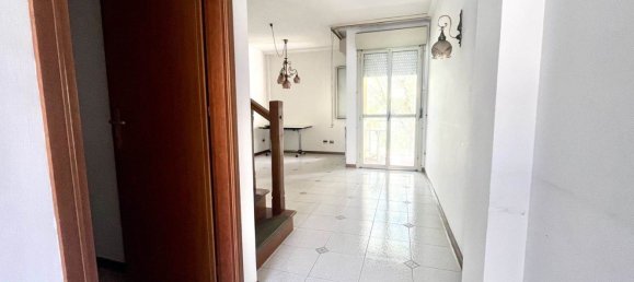 Apartamento de 7 habitaciónes en Pontedera, Italy No. 201946 18