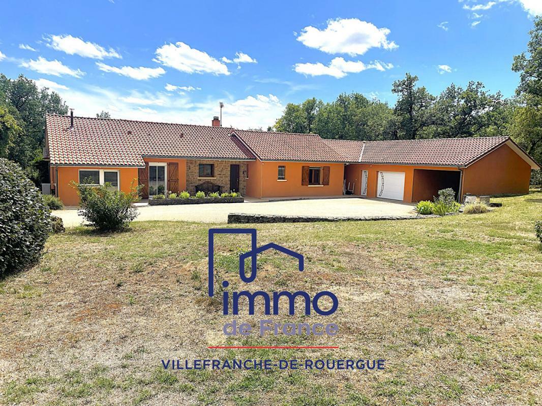 5 bedrooms House in Aveyron, France No. 292378