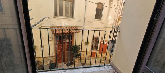 3-Zimmer Haus in Nocera Superiore, Italy, Nr. 8058 4