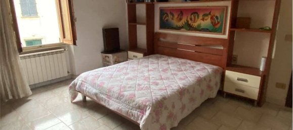 3 chambres Maison à Campi Bisenzio, Italy No. 11924 2