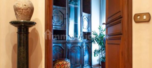 3 bedrooms Apartment in Milan, Italy No. 328376 23