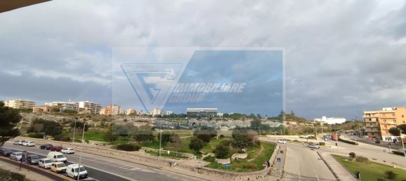 Apartamento de 4 habitaciónes en Syracuse, Italy No. 247859 2