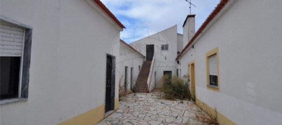 4 bedrooms House in Abrantes, Portugal No. 27767 10