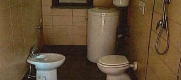 4 bedrooms Apartment in Perugia, Italy No. 381814 3