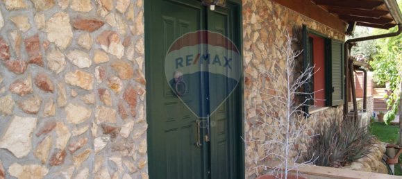 2 bedrooms Villa in Monreale, Italy No. 321079 2