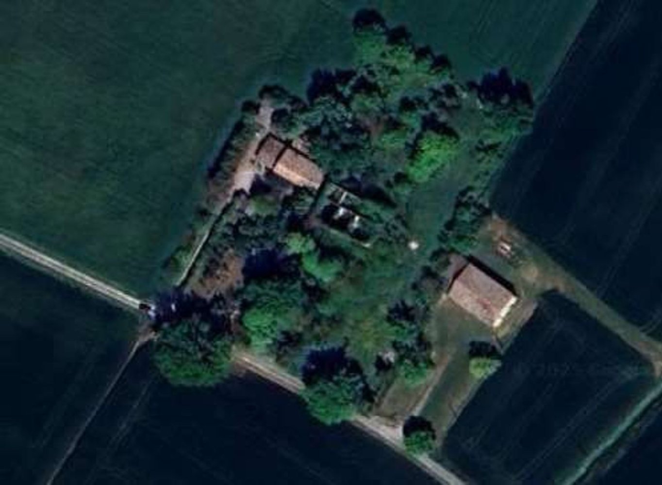 10 rooms House in Ravenna, Italy No. 298693