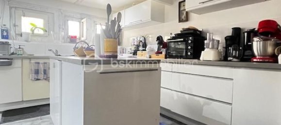 Adosado de 3 dormitorios en Occitanie, France No. 288102 2