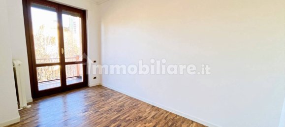 Apartamento de 3 dormitorios en Besana in Brianza, Italy No. 237959 9