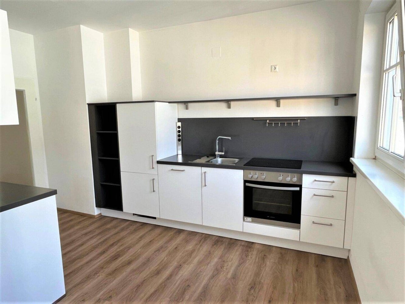 Apartamento de 4 divisões em Neunkirchen, Austria N.º 157544