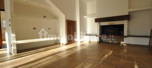 5 غرف نوم فيلا في Sarzana, Italy رقم 219936 28