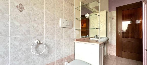 3 chambres Appartement à Turin, Italy No. 379884 26