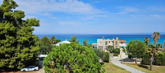 3 bedrooms Property in Chalkidiki, Greece No. 2908 2