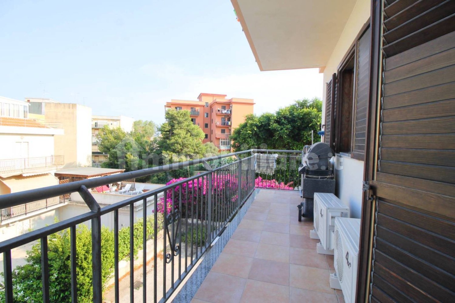 4 rooms Office in Syracuse, Italy No. 348936