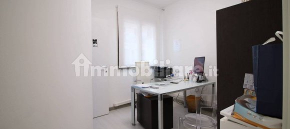 4 rooms Office in Syracuse, Italy No. 348936 9