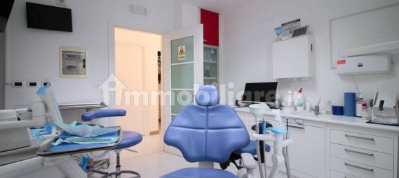 4 rooms Office in Syracuse, Italy No. 348936 6