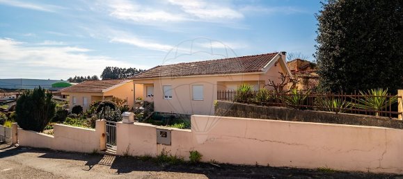 2 bedrooms House in Cortegaca, Portugal No. 18081 3