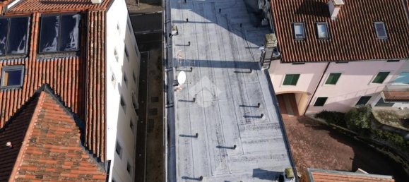 Apartamento T3 em San Vito di Leguzzano, Italy N.º 339261 17