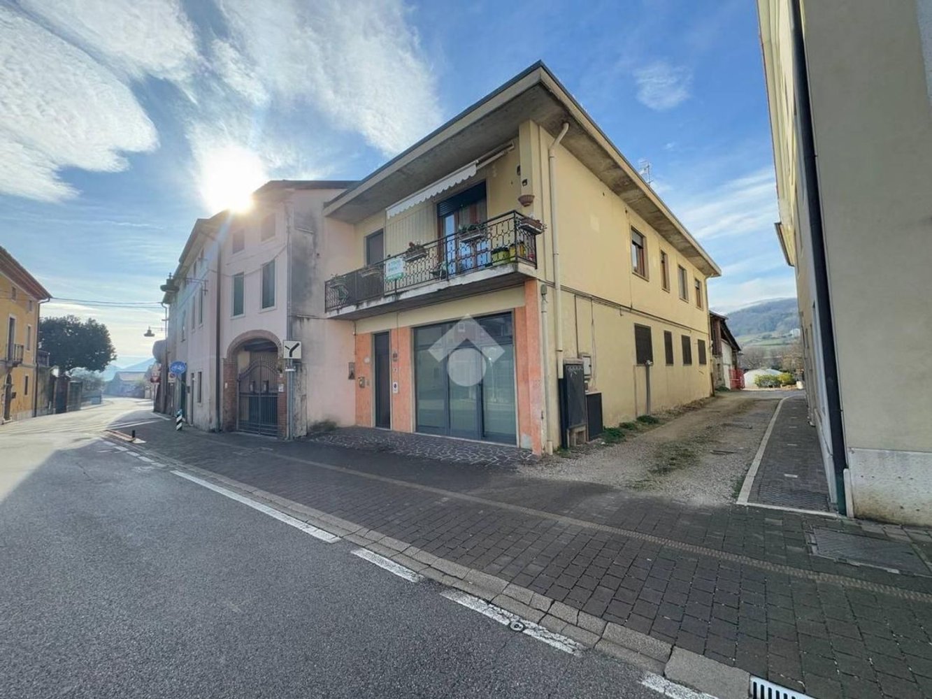 Apartamento T3 em San Vito di Leguzzano, Italy N.º 339261