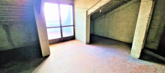 3 bedrooms Penthouse in Vigevano, Italy No. 75209 9