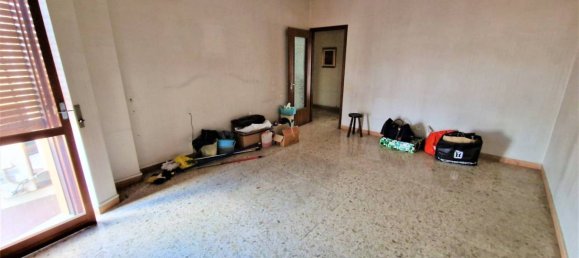 3 bedrooms Penthouse in Vigevano, Italy No. 75209 24