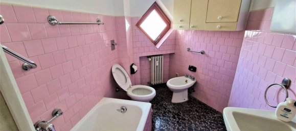 3 bedrooms Penthouse in Vigevano, Italy No. 75209 18