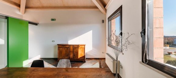 6غرفة منزل في Castellucchio, Italy رقم 268599 24