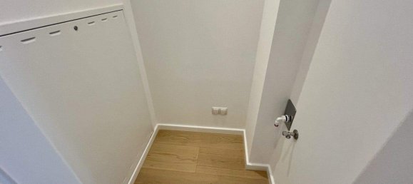 2 rooms Apartment in Vienna, Austria No. 239540 6