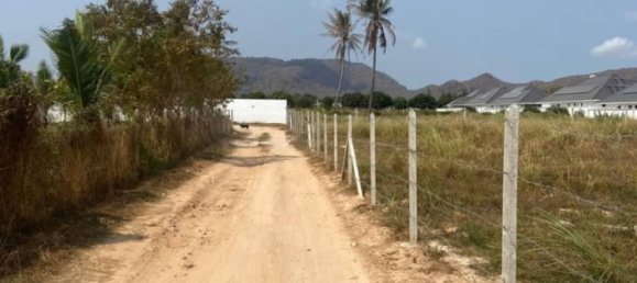  Land in Hua Hin, Thailand No. 58494 9