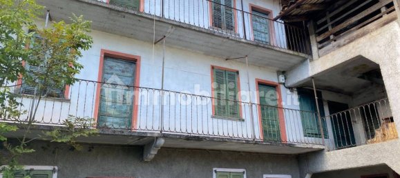 Gebäude in Cerete, Italy 1000m², Nr. 346687 4