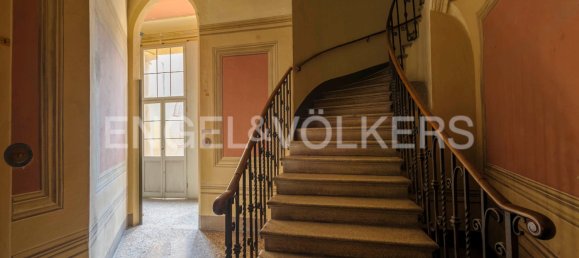 5 bedrooms Apartment in Bologna, Italy No. 64996 19
