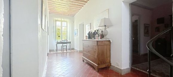 6 bedrooms House in Vaison-la-Romaine, France No. 288005 9