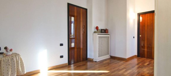 4 rooms Villa in Seregno, Italy No. 153180 30