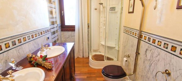 4 rooms Villa in Seregno, Italy No. 153180 34