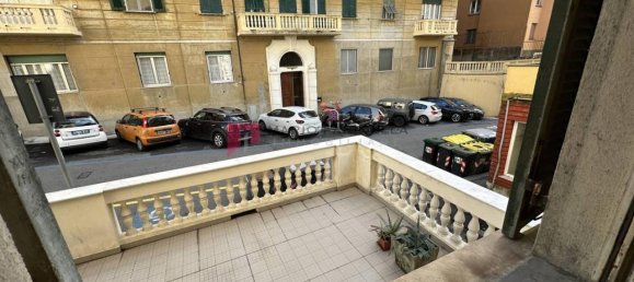 3 rooms Apartment in Genoa, Italy No. 29458 9
