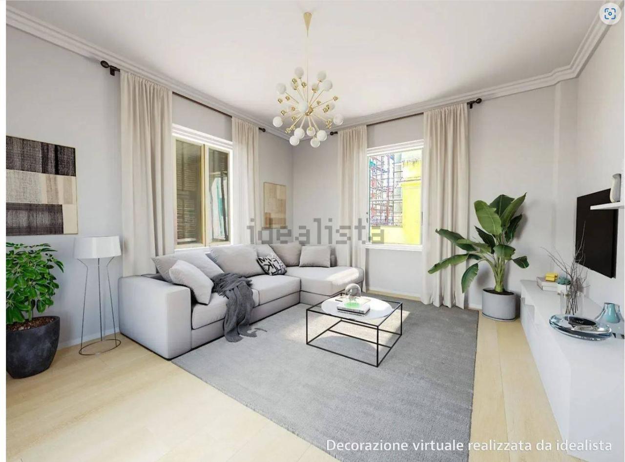 3 rooms Apartment in Genoa, Italy No. 29458