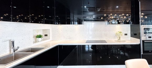 3 bedrooms Penthouse in Khlong Toei, Thailand No. 4393 7