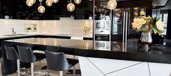 3 bedrooms Penthouse in Khlong Toei, Thailand No. 4393 3