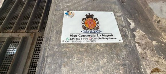 2 rooms Apartment in Naples, Italy No. 31585 2