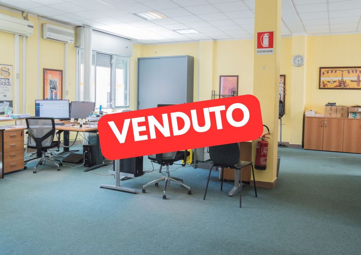 158m² Office in San Donato Milanese, Italy No. 61954