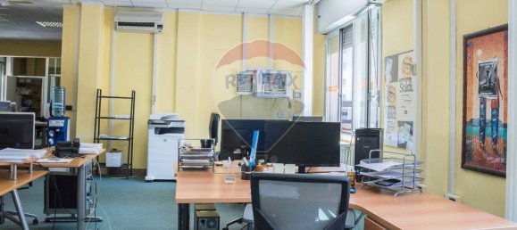 158m² Office in San Donato Milanese, Italy No. 61954 16