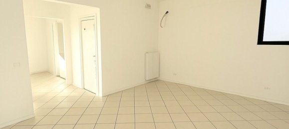 Gewerbliche Immobilie in Vicenza, Italy 140m², Nr. 312179 7