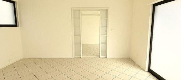 Gewerbliche Immobilie in Vicenza, Italy 140m², Nr. 312179 6
