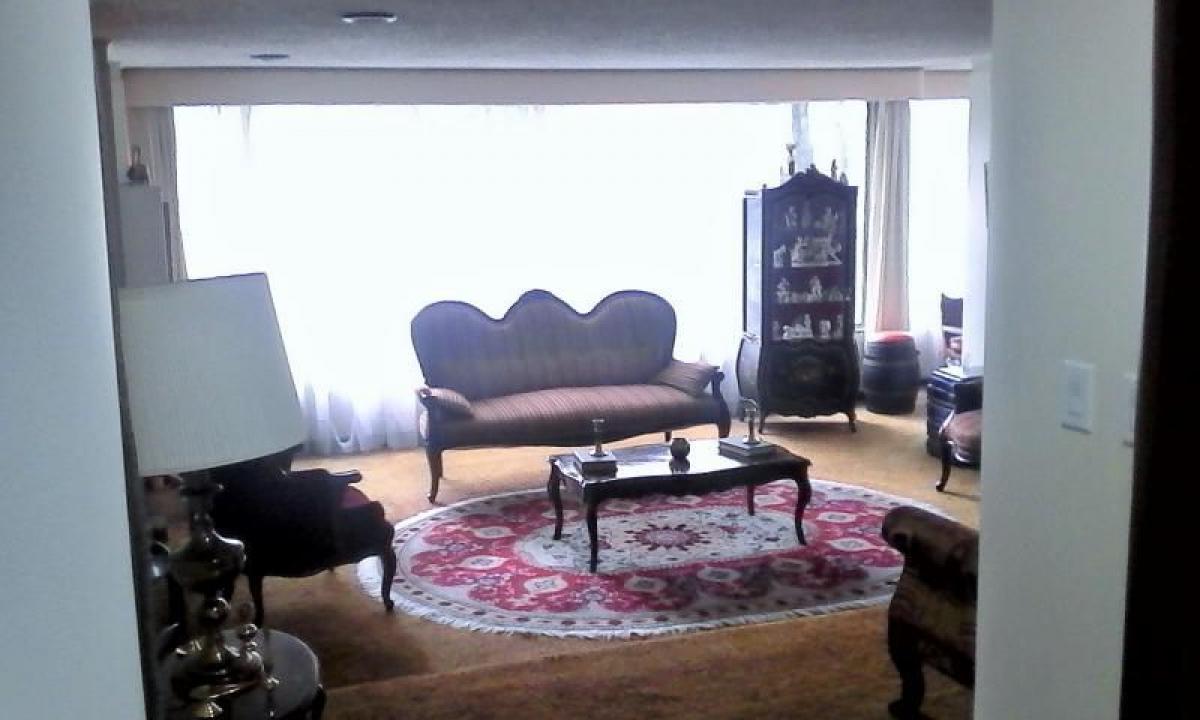 Дом с 3 спальнями в Богота, Колумбия № 10767