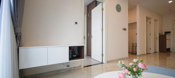 2 rooms Office in District 1, Vietnam No. 17713 8