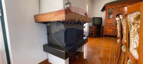 Дом с 4 спальнями в Паул, Португалия № 160749 21