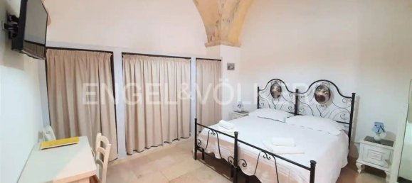 4 bedrooms House in Alliste, Italy No. 131668 3