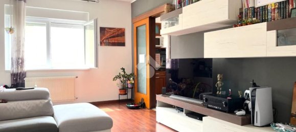 4 rooms Apartment in Udine, Italy No. 284431 4